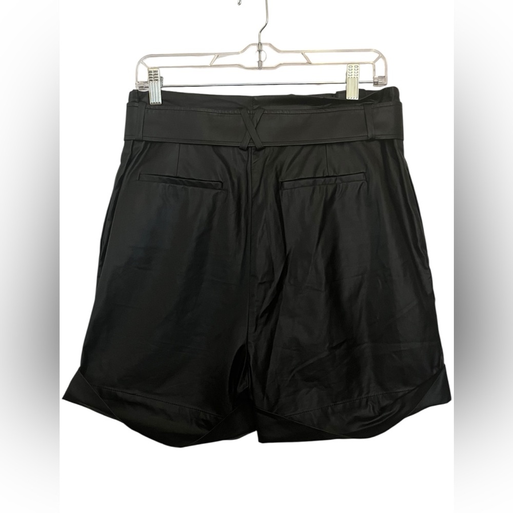 Elizabeth and James Black Faux Leather Paperbag Shorts Size 10 - Picture 5 of 7
